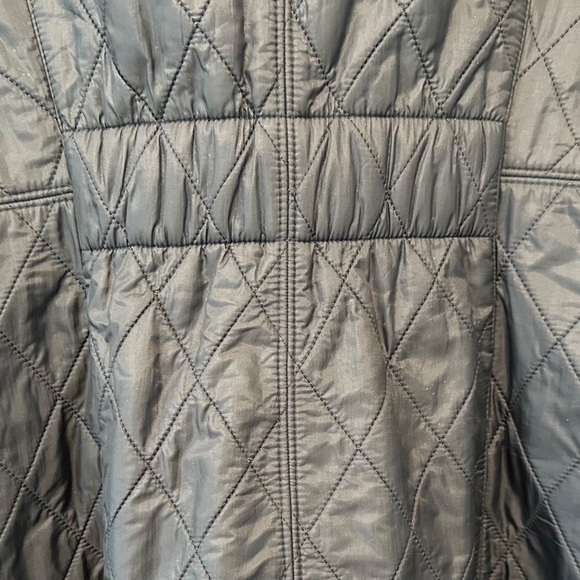 Barbour Women’s Black Quilted Coat - Picture 10 of 11